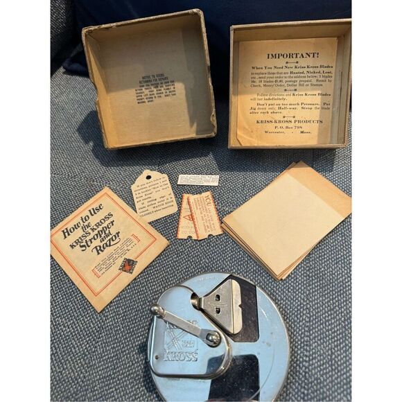 Antique 1920s Kriss Kross Stropper Razor Blade Sharpener w/box USA - Picture 5 of 6